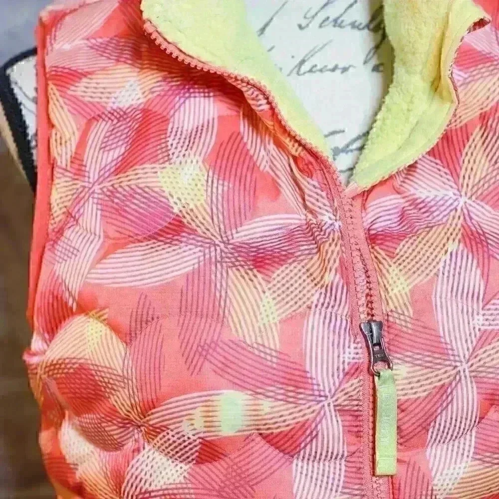 Child's LL Bean Down vest pink/yellow/graphic print size L (14 - 16) - Downtek